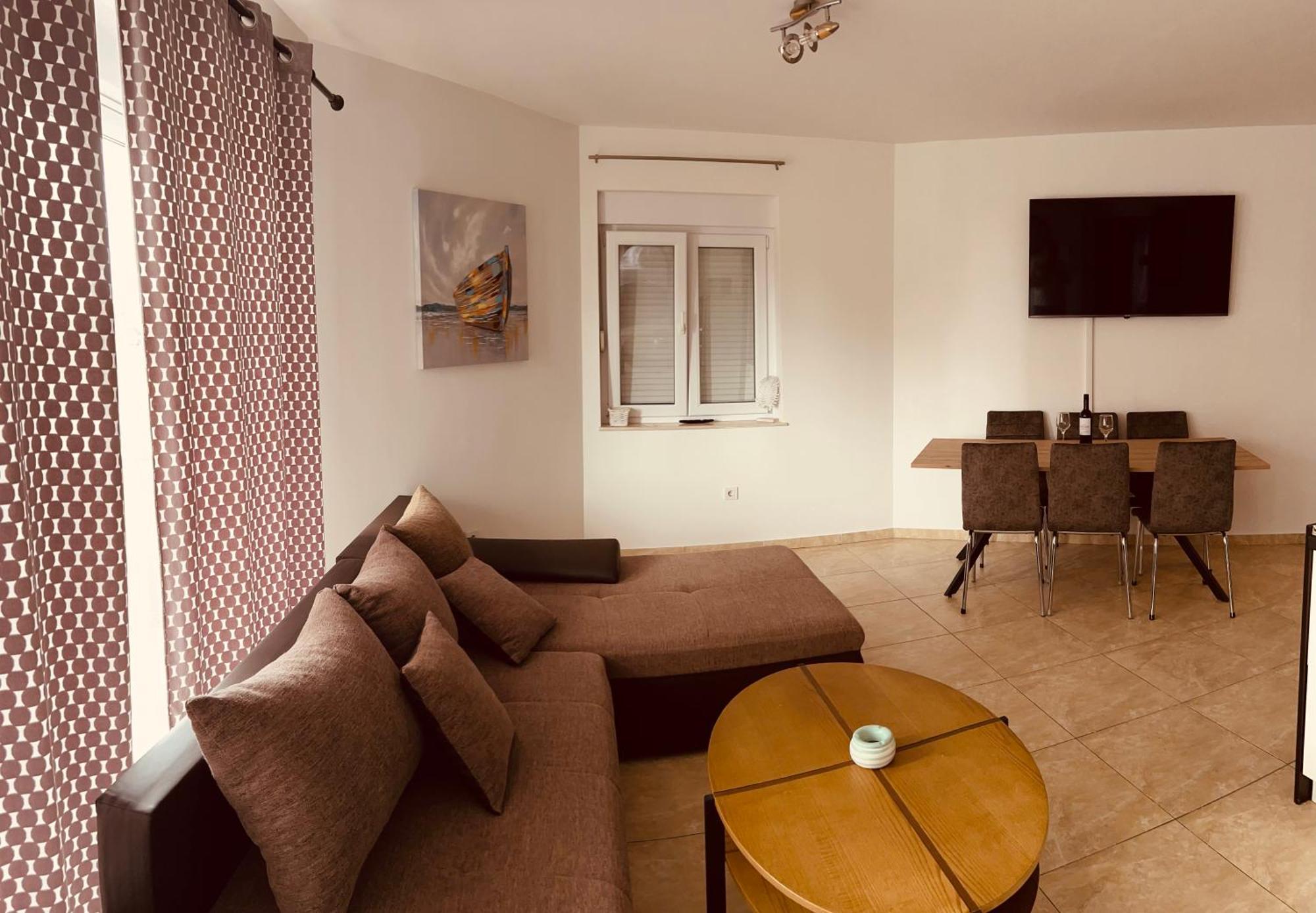 Apartment Karlo Novalja Buitenkant foto